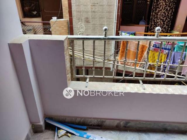 Property for rent in East Delhi, Deri