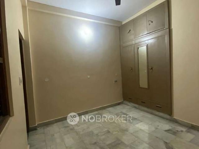 Property for rent in East Delhi, Deri