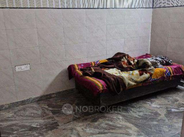 Property for rent in North Delhi, Deri