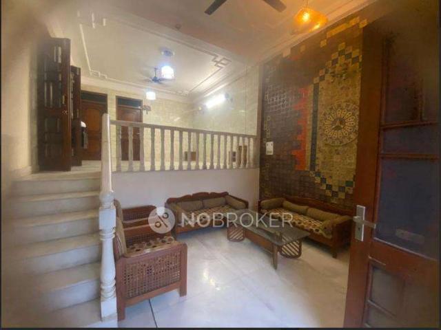 Property for rent in North Delhi, Deri