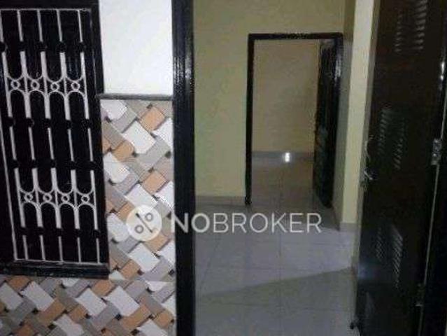 Property for rent in Deri