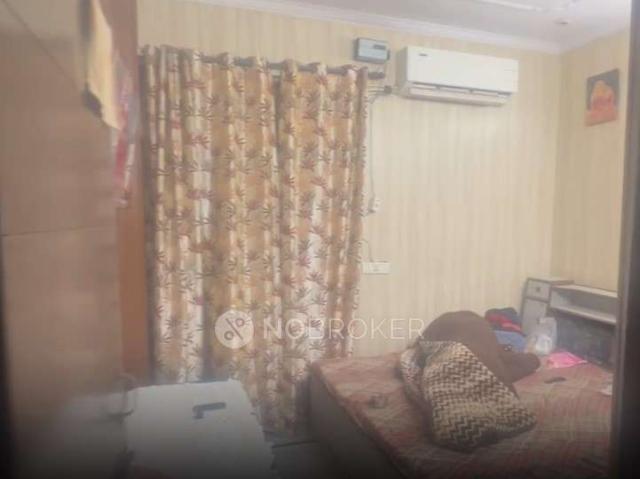 Property for rent in Hariana