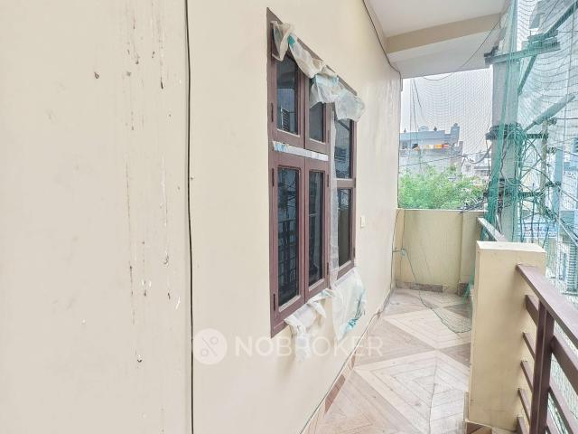 Property for rent in Hariana