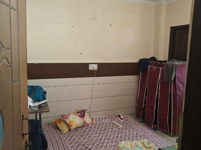 Property for rent in South West Delhi, Deri
