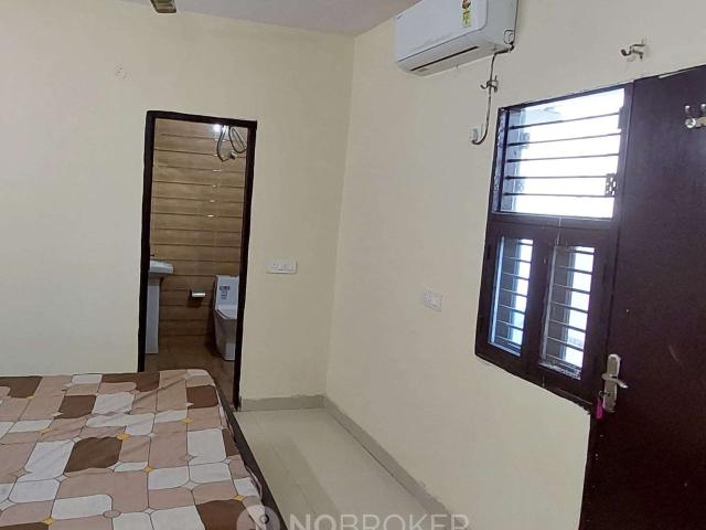 Property for rent in Hariana