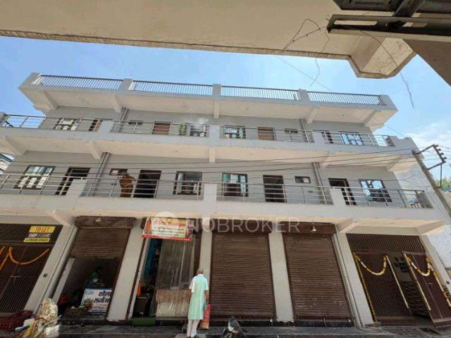 Property for rent in Hariana