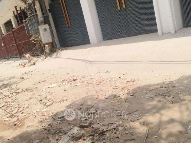 Property for rent in Hariana