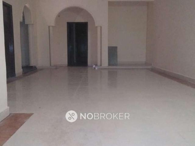 Flat for rent in West Delhi, Deri