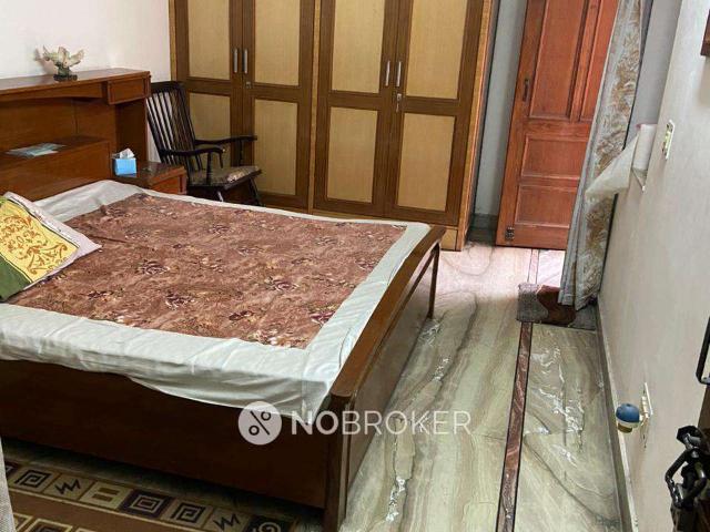 Property for rent in West Delhi, Deri