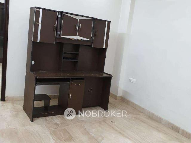 Property for rent in North West Delhi, Deri
