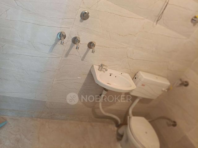 Property for rent in North Delhi, Deri