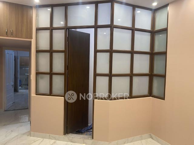 Property for rent in North West Delhi, Deri