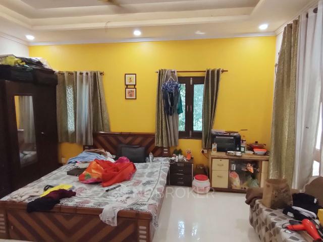 Property for rent in North West Delhi, Deri