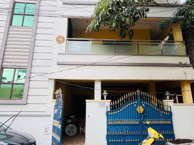 Property for rent in Alapakam, Tamil Nadu