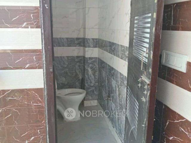 Property for rent in East Delhi, Deri