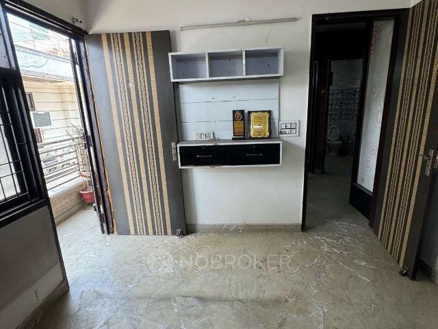 Property for rent in North West Delhi, Deri