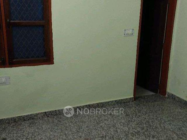 Property for rent in Hariana