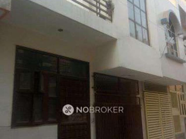 Property for rent in Hariana
