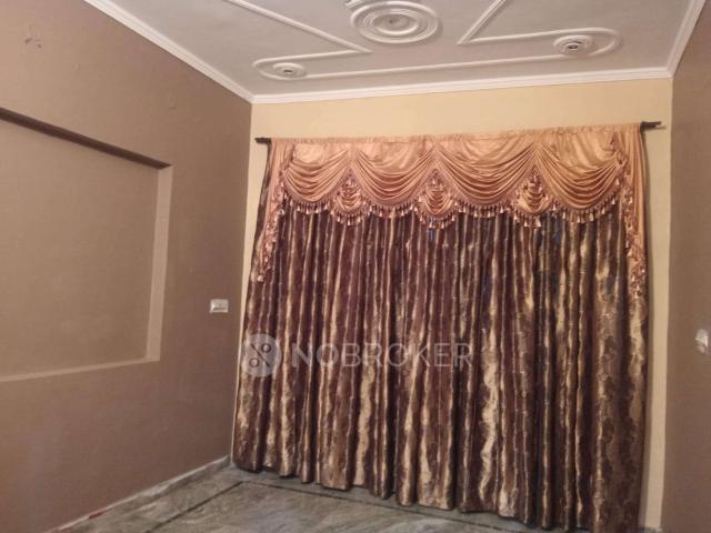 Property for rent in Hariana