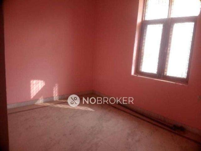 Property for rent in Hariana