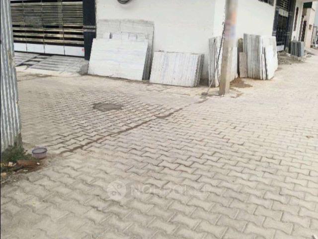 Property for rent in Hariana