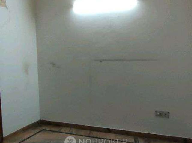 Property for rent in Hariana