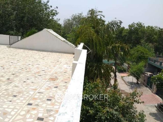 Property for rent in Hariana