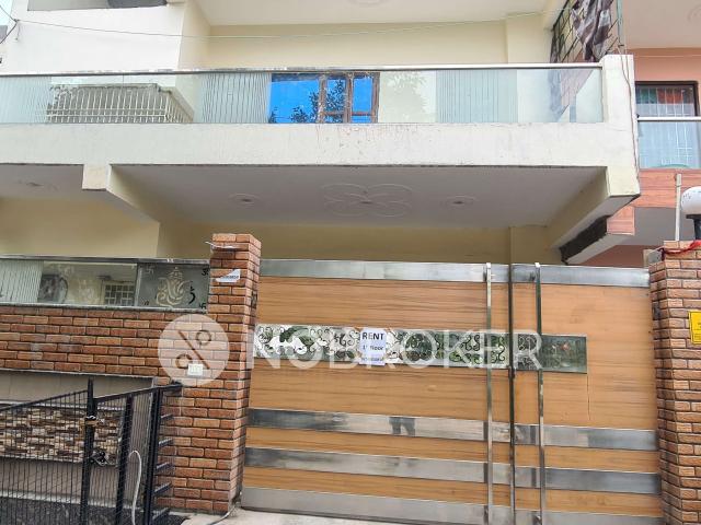 Property for rent in Hariana
