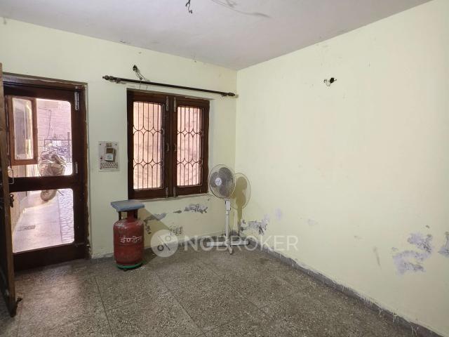 Property for rent in Hariana