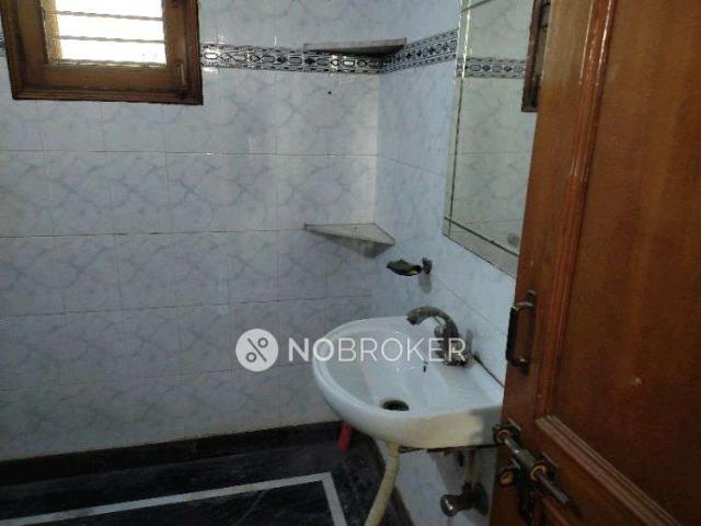 Property for rent in Hariana