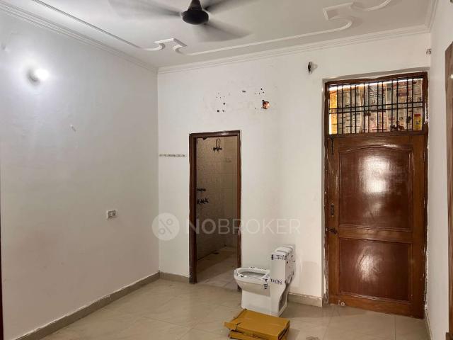 Property for rent in Hariana
