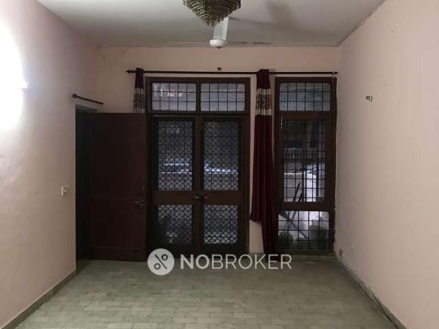 Property for rent in Hariana