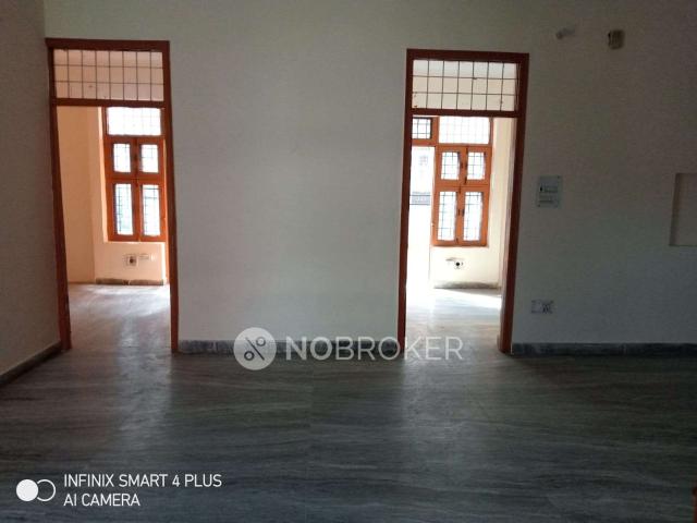 Property for rent in Hariana