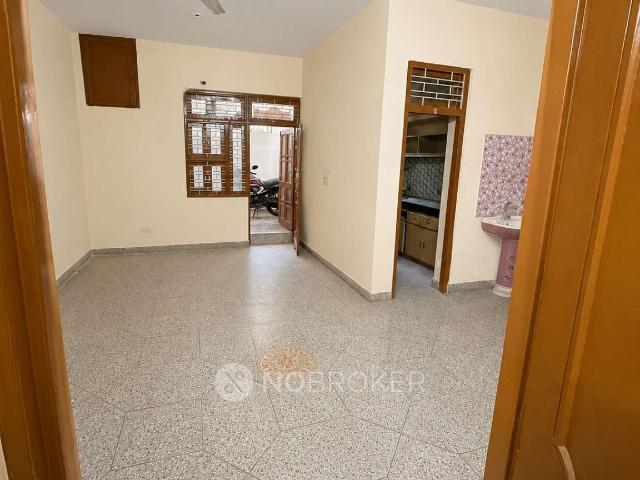 Property for rent in Hariana