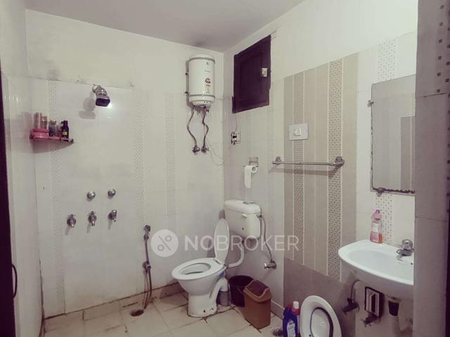 Property for rent in Hariana