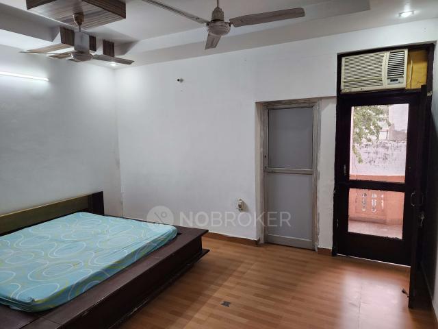 Property for rent in Hariana
