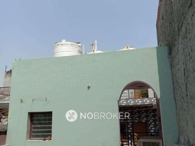 Property for rent in Hariana