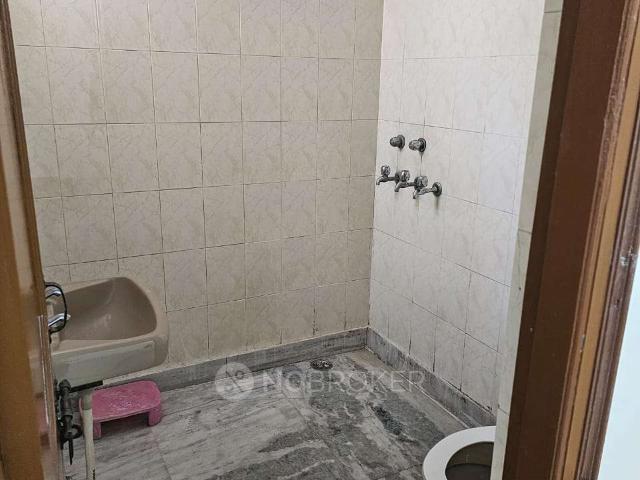Property for rent in Hariana