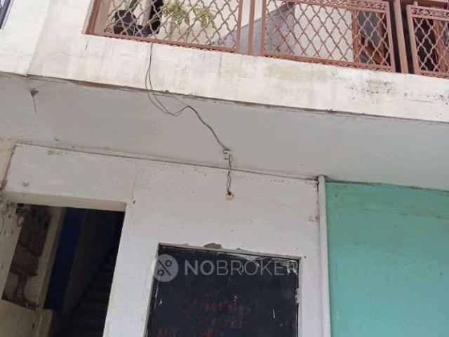 Property for rent in Hariana