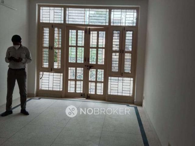Property for rent in Hariana