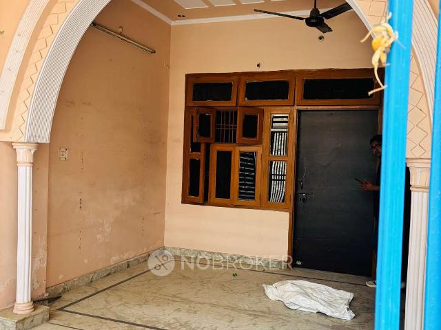 Property for rent in Hariana