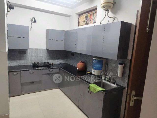 Property for rent in Hariana