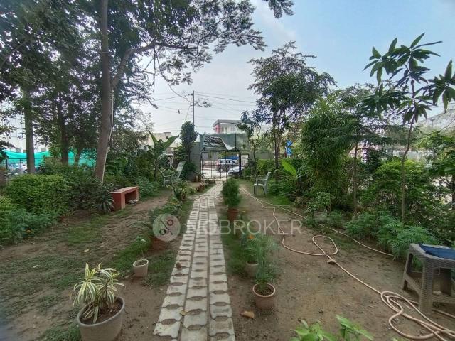 Property for rent in Hariana