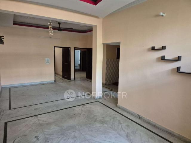 Property for rent in Hariana