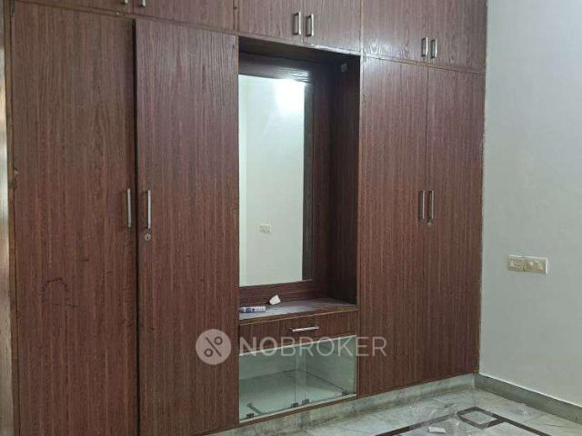 Property for rent in Hariana