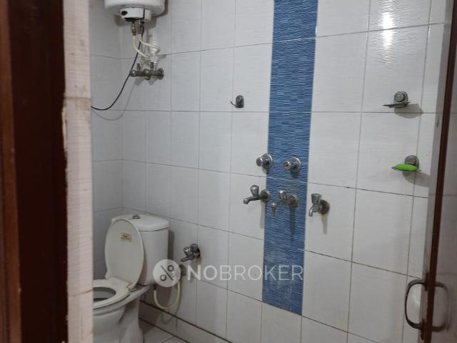 Property for rent in Hariana