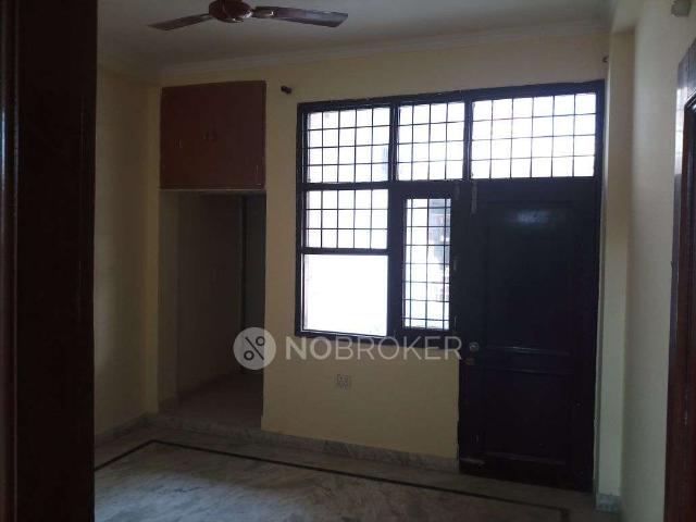 Property for rent in Hariana