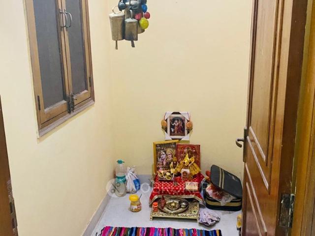 Property for rent in Hariana