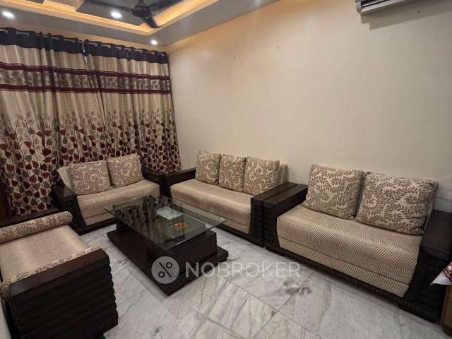 Property for rent in Hariana