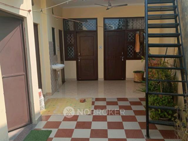 Property for rent in Hariana